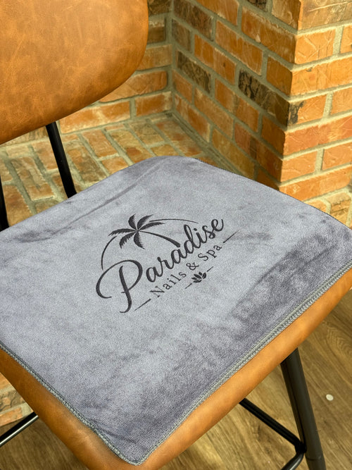 10 Lazer Print - Custom Logo - Premium Gray Microfiber Salon Towels 45 × 75 cm – Soft, Absorbent & Durable for Spa, Hair Salon & Barbershop